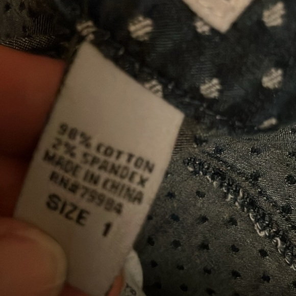 Chicos platinum DoddsO Capri polka dot capri size M/ Chicos 1 - Picture 11 of 11